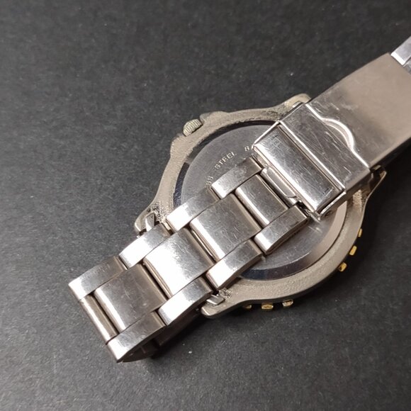 7 Inch Two Tone POW MIA Watch With Black Dial - Picture 6 of 11